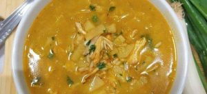 Sopa de Frango com Arroz e Batata: reconfortante, nutritiva e fácil de fazer